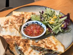 -HELLO 27 意面·沙拉·帕尼尼