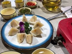 -墨脱石锅椰子鸡•香草鸭•东山羊(大东海店)