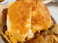雞扒豬仔包-華歡冰室-WahFoon(吉大店)