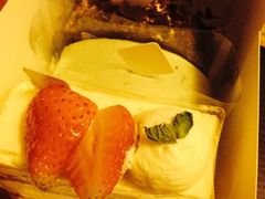 iphone_upload_pic-花花卷卷·鲜食蛋糕(静安久光百货店)