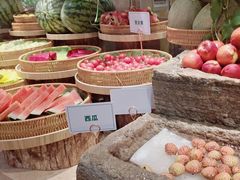 -亚马逊环球美食百汇(新城吾悦广场店)