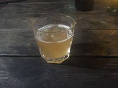 -城墙外BAR
