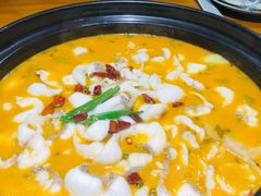 -黑鱼郭我家酸菜鱼(摩尔广场店)