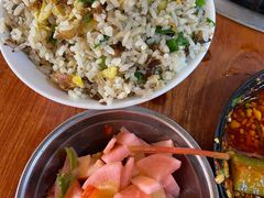 绍子蛋炒饭-牛华八婆麻辣烫(起源店)