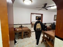 -刘信牛羊肉泡馍小炒(回民街店)