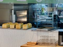 面包甜点陈列柜-吉森Bakery(教育路店)