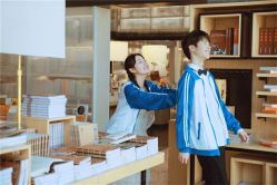 -金海岸婚纱摄影(塘沽店)