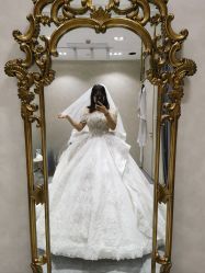 -GRACE KELLY婚纱与礼服(北京店)