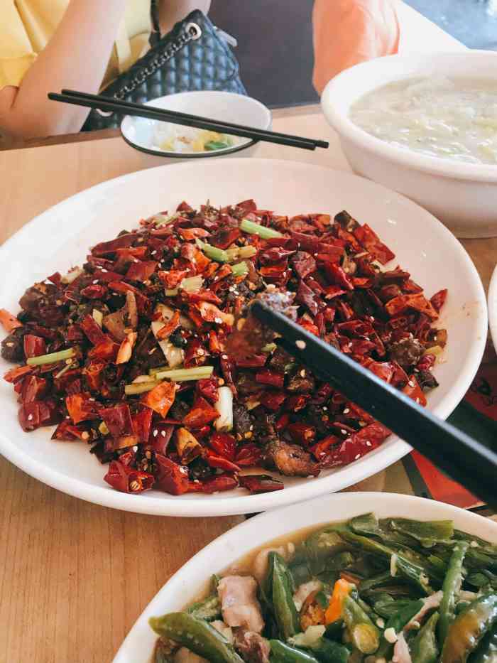 好记哑巴兔(黄许镇店)-"打卡好记哑巴兔游完原野有机牧场慕名而来.