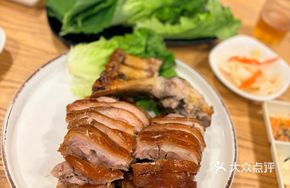 Li's Pork Trotters