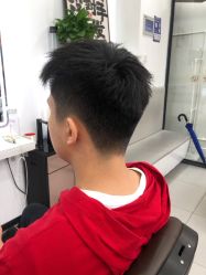 -尤司男士国潮理发馆