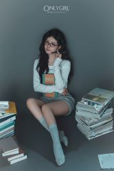 -onlygirl摄影美学馆高端定制(江滩店)