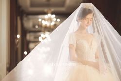 -雪中彩影婚纱摄影·微光艺术中心