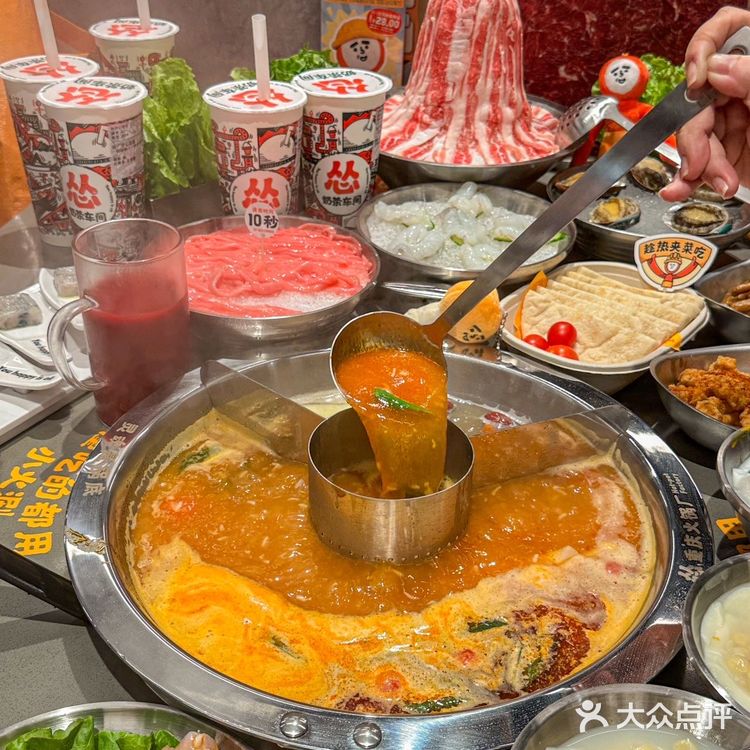 来了来了‼️在这家店吃饭别想玩手机啦‼️