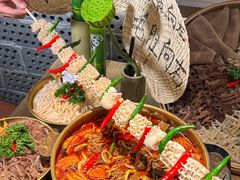 -毛肚向右·川渝毛肚王(经开永旺店)