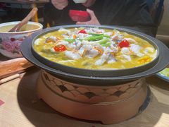-山城外·非遗酸菜鱼(蜀都万达店)