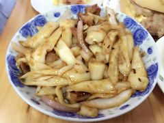 鸡丝炒猪肠粉-沙溪兄茶餐厅