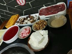 -渝味村火锅厅(白楼店)