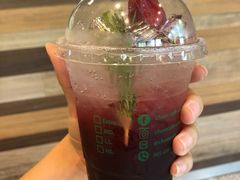 -Chom Cafe and Restaurant