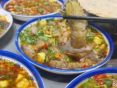 -官塘陈记鱼生·潮汕砂锅粥·牛肉火锅(潮枫路总店)