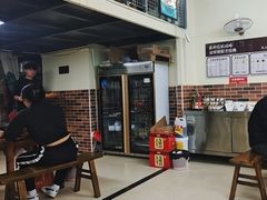 -乖嬢嬢重庆老火锅(南联店)