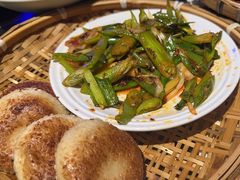 -粉墨特色菜·烧烤音乐酒馆