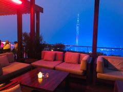 -广州柏悦酒店·悦吧·顶楼露天酒吧