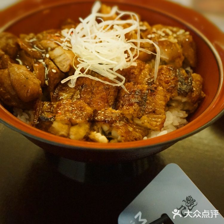 鳗几·现切现串现烤鳗鱼，三种吃法让人大呼过瘾！