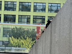 -UNI UNI(环亚凯瑟琳店)