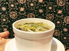 菊花水蛇羹-龙桥私厨·姜花菊花过桥鱼·顺德菜(容桂店)