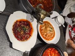 -万重锦·人文川菜馆(骡马市店)