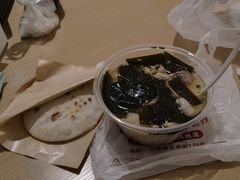 -曾笼笼牛肉饼