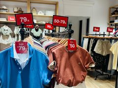 -首创奥特莱斯(西安店)