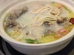 -小骨煲金华砂锅(转塘金街美地店)