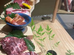 -山川小町·极番烧肉(新地假日广场店)
