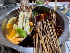 -鼎伙伙火锅串串·10年品牌传承(白象居总店)