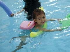 -乐悠游亲子游泳俱乐部