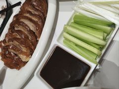 -梅利汴京烤鸭•开封豫菜地标店(东大街店)