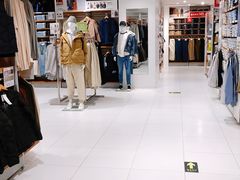 -优衣库(北京万柳华联购物中心店)