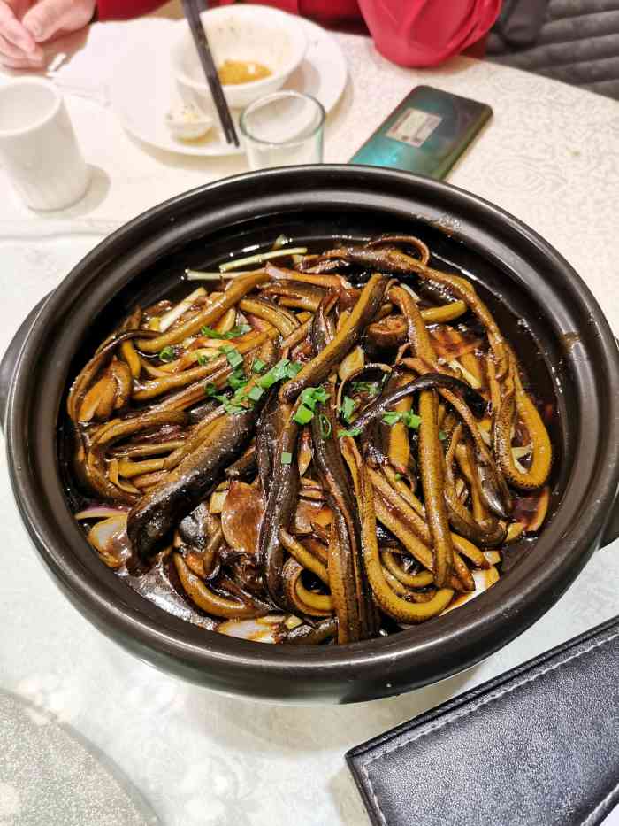 鱼满楼(水西门大街店)-"这家店算的上是平价精品菜馆的代表了,包间.