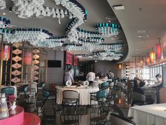 -悦江(梅奔中心店)
