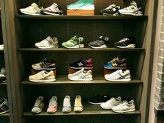 -新华百货CC Park购物广场