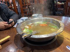 -乡土黄·鲜牛肉火锅·小龙虾(兴业街店)