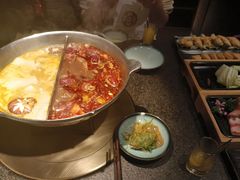 -湊湊火锅·茶憩(新中关购物中心店)