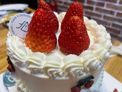 -鹿里烘焙LulyBaking(东二环泰禾广场店)