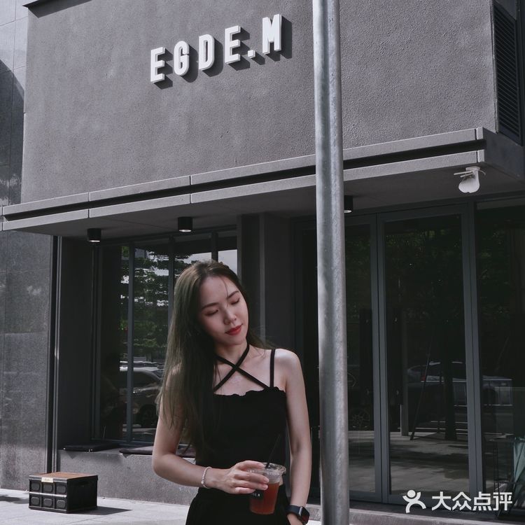 东莞新店📍暗黑色系工业水泥风简约又高级🖤