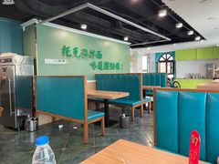 -白阿婆过油肉拌面·大盘鸡