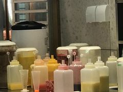 -奈雪的茶(亨特国际广场店)