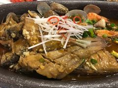 渔娘炖杂鱼-渔娘渔家丹东海鲜(东直门店)