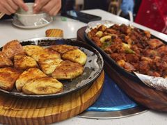 -老东镇啤酒屋海鲜加工·蒸汽海鲜·海鲜烧烤(台东店)